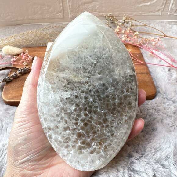 Gorgeous Large Agate with Druzy Flame/Free Form - Picture 2 of 6